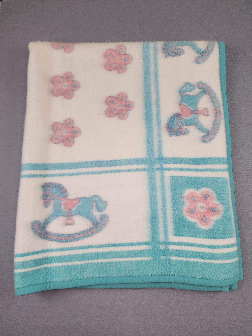 Biederlack America Vintage 1970s Baby Blanket Reversible USA Rocking Horse